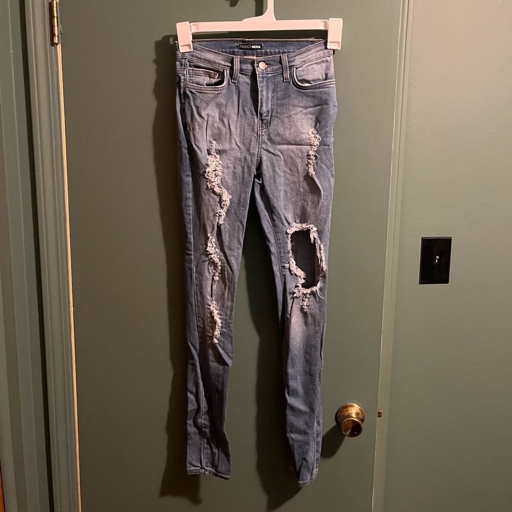 Fashion nova jeans 🖤🖤